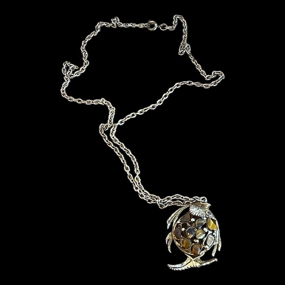 Super unique vintage gold tone and conic quartz fish necklace - Picture 4 of 6